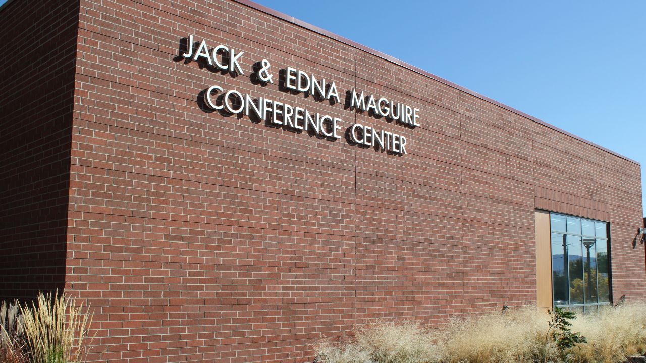 Exterior of Jack and Edna Maguire Conference Center, Wenatchee Campus